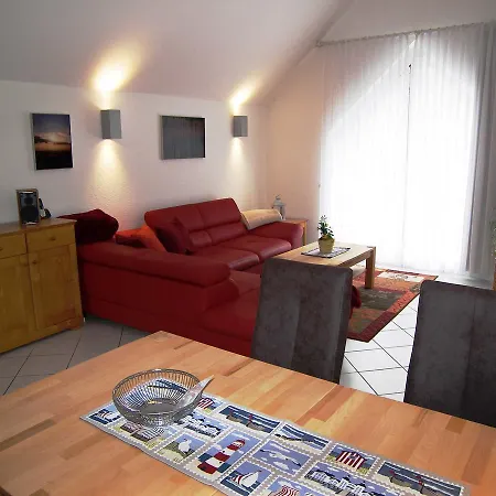 Residenz Waldhaus, Ferienwohnung 33 * Zempin
